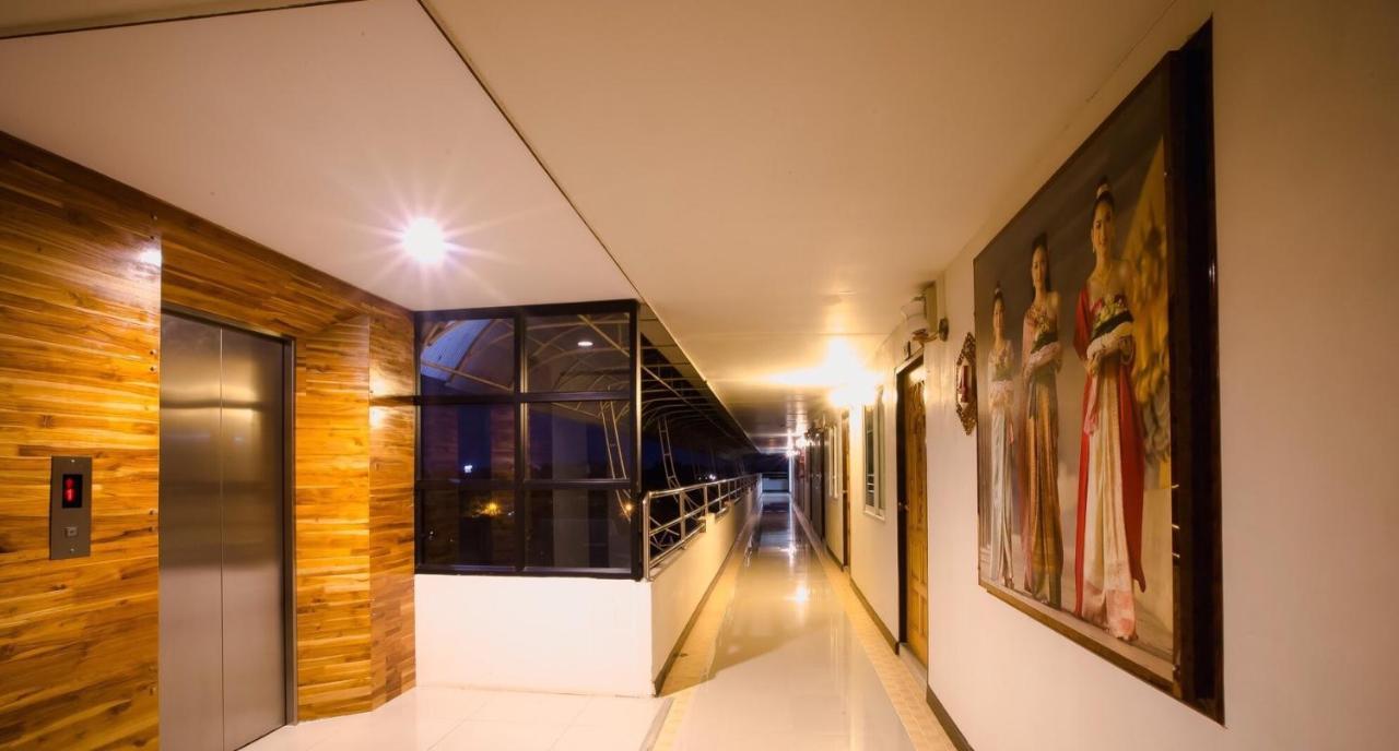 Bander Hotel Phu Khieo 외부 사진