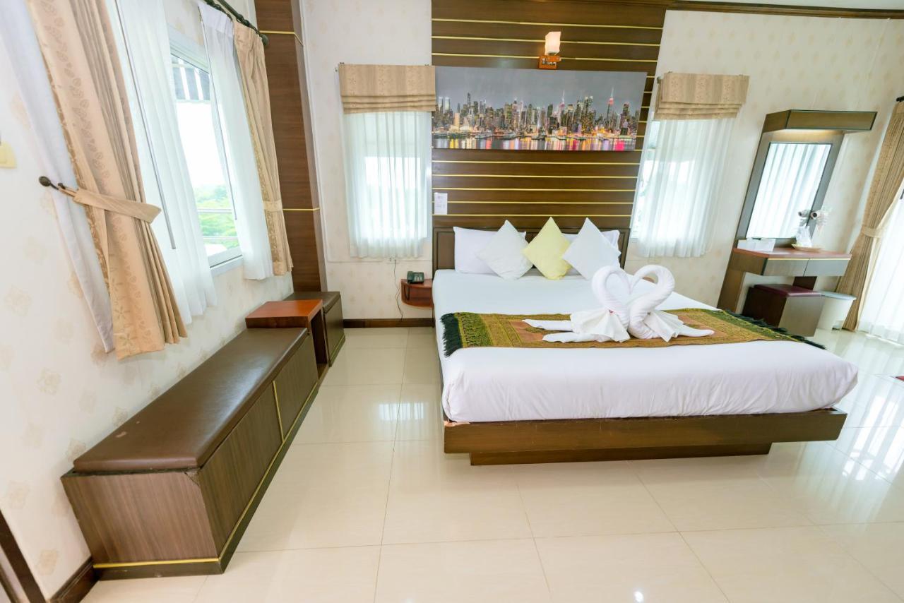 Bander Hotel Phu Khieo 외부 사진